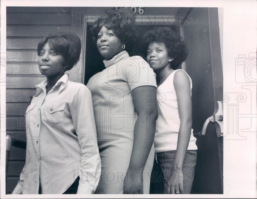 1971 St Petersburg Florida Miss SOUL Contestants Press Photo - Historic Images