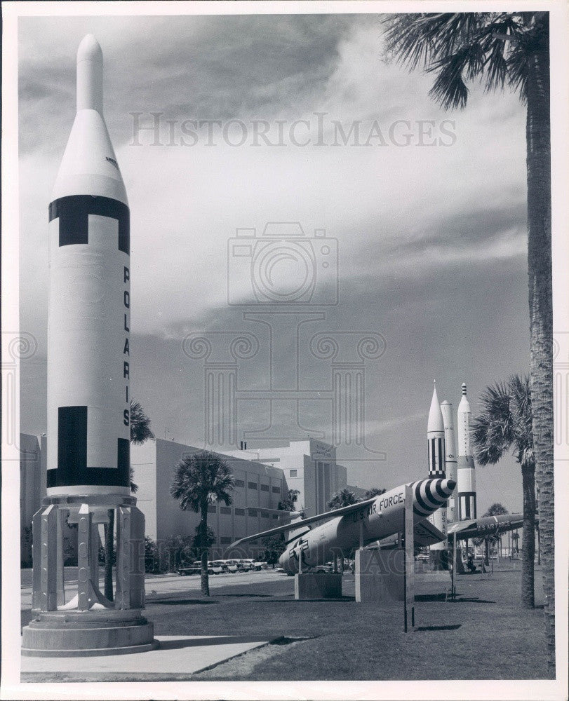 1964 US Navy Polaris Missile Press Photo - Historic Images