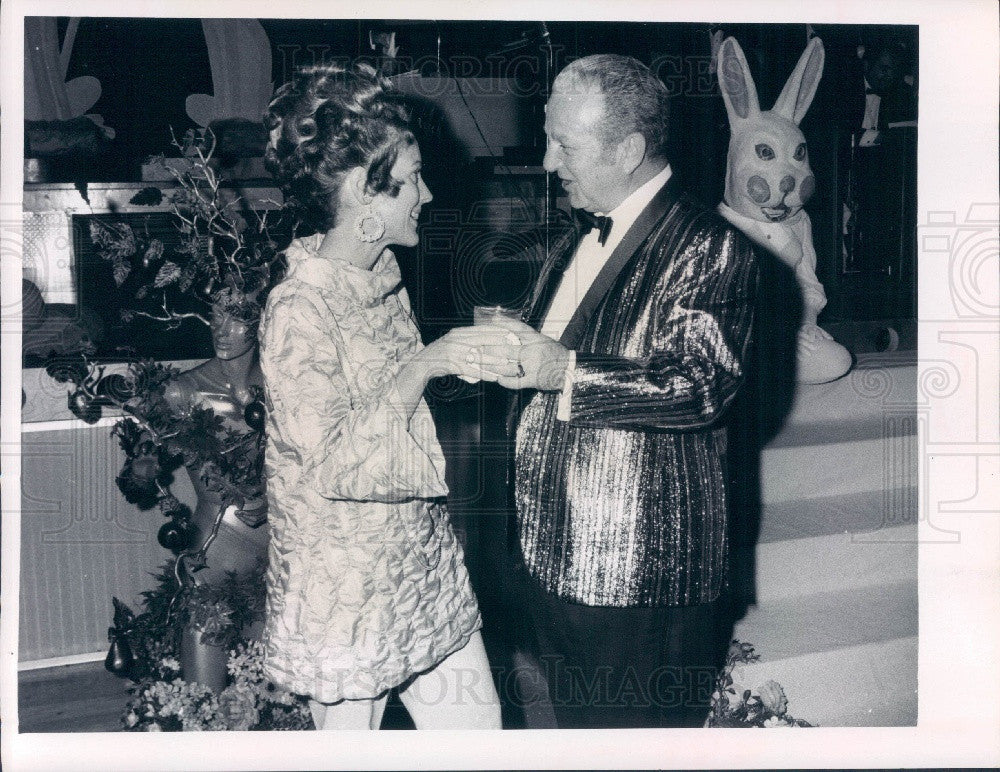 1970 St Petersburg FL Charity Ball Jackie Gleason Bandleader Spear Press Photo - Historic Images