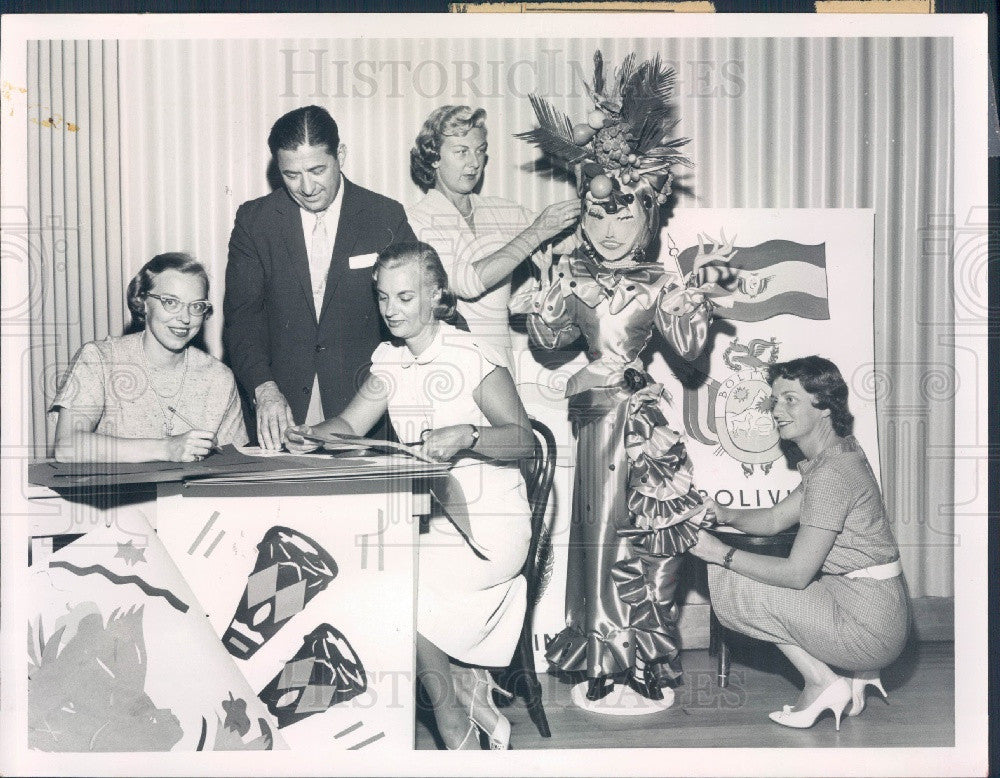 1959 St. Petersburg, Florida Charity Ball Decorations Committee Press Photo - Historic Images