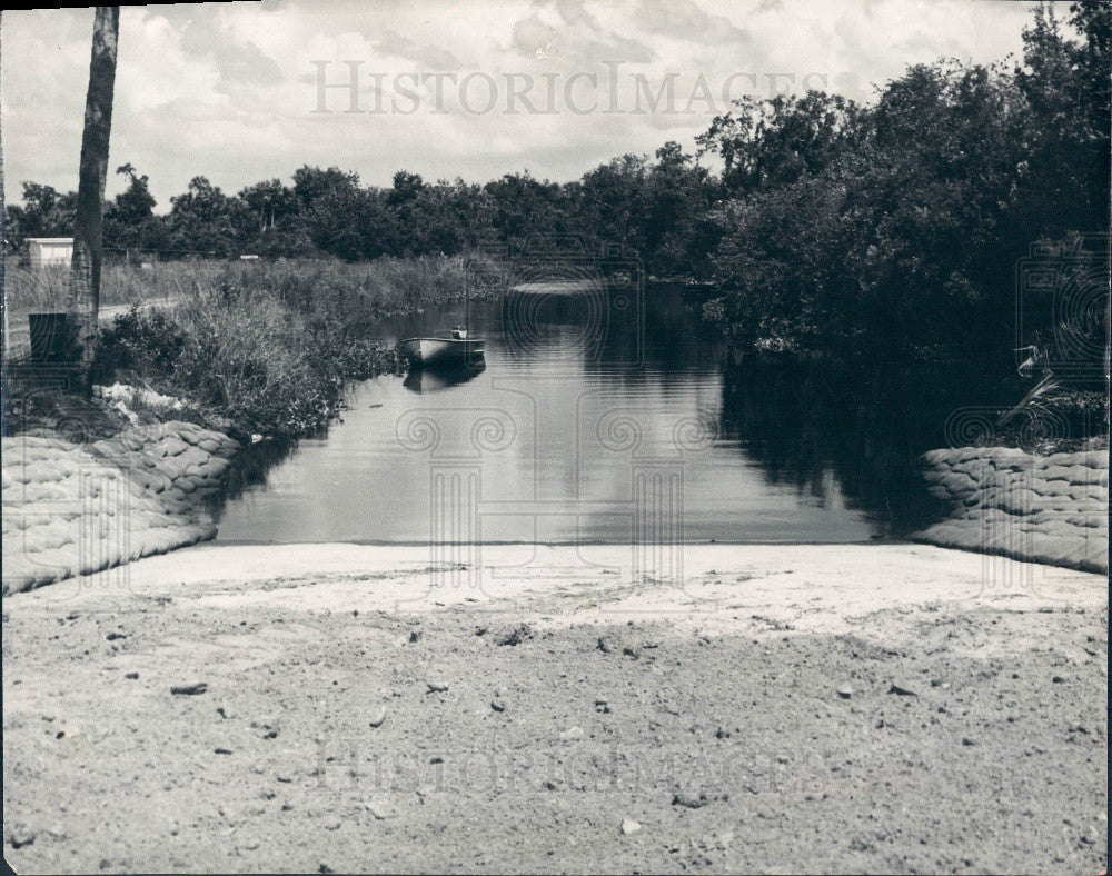 1966 De Soto County, Florida Boat Ramp at Deep Creek and Peace River Press Photo - Historic Images