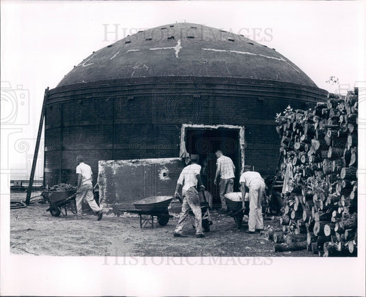 1963 Florida Pioneer Charcoal Company Press Photo - Historic Images