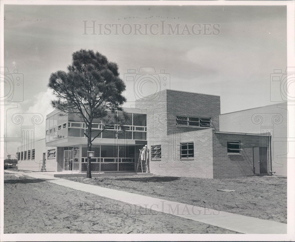 1956 Futuronics at Tyrone industrial Park in St Petersburg Florida Press Photo - Historic Images