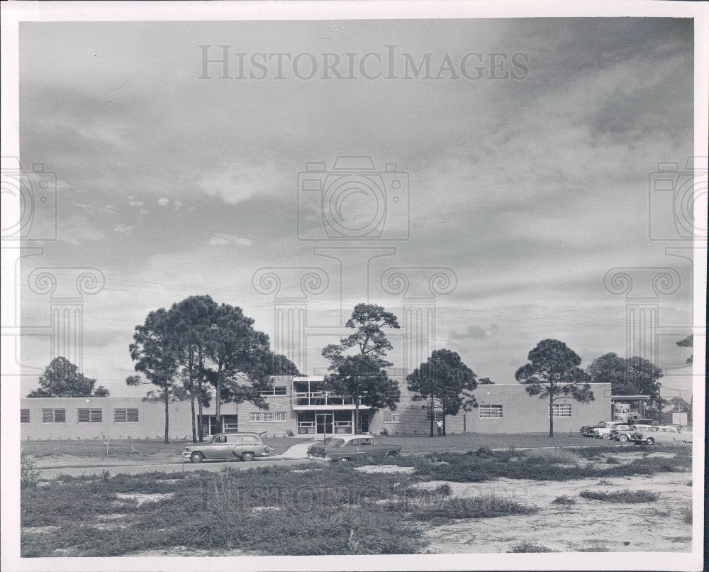 1956 Futuronics at Tyrone industrial Park in St Petersburg Florida Press Photo - Historic Images