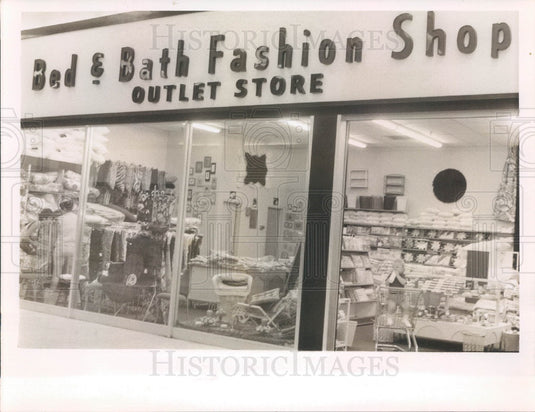 1971 St Petersburg Florida Gateway Mall Bed & Bath Fashion Shop Press Photo - Historic Images