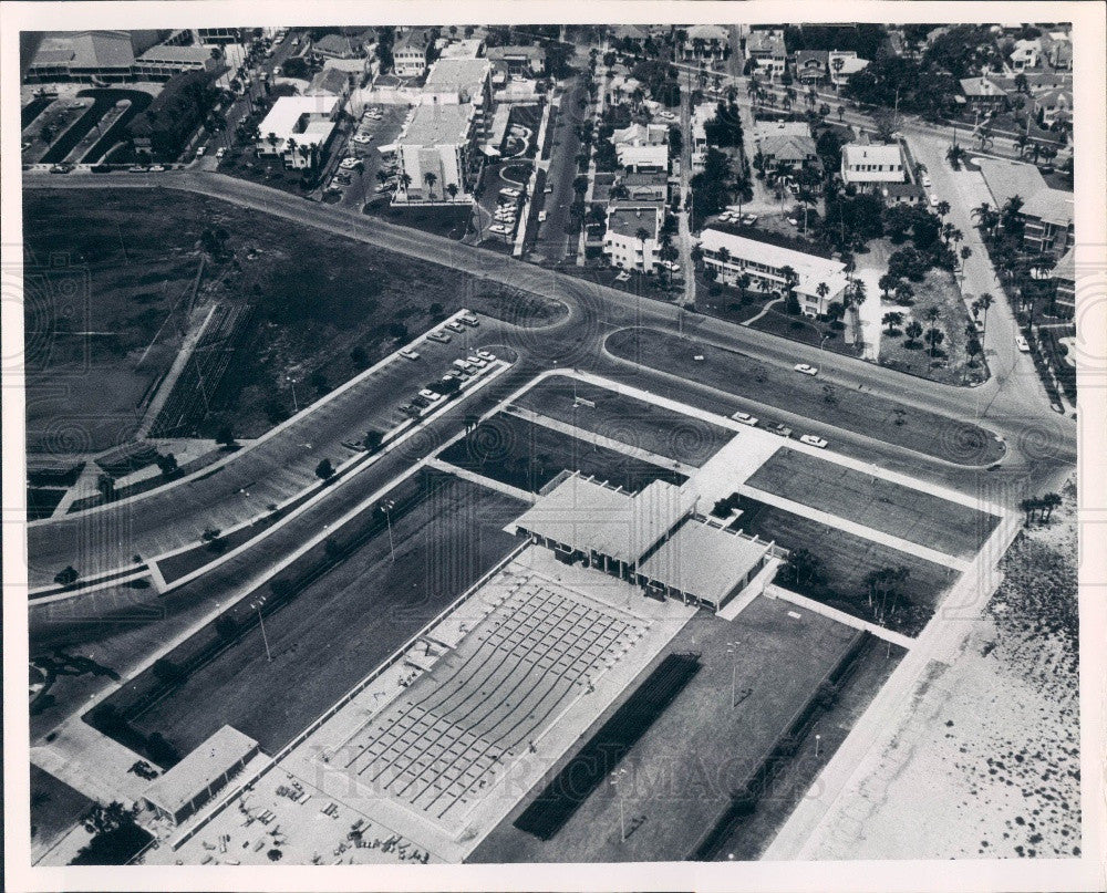 1967 St. Petersburg, Florida North Shore Pool Aerial View Press Photo - Historic Images