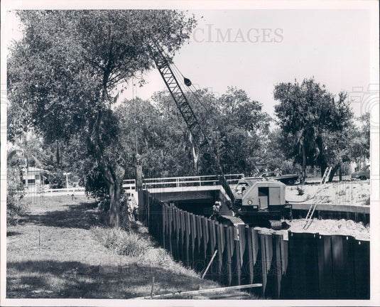 1965 St. Petersburg FL Bear Creek Retaining Wall Pneumatic Hammer Press Photo - Historic Images