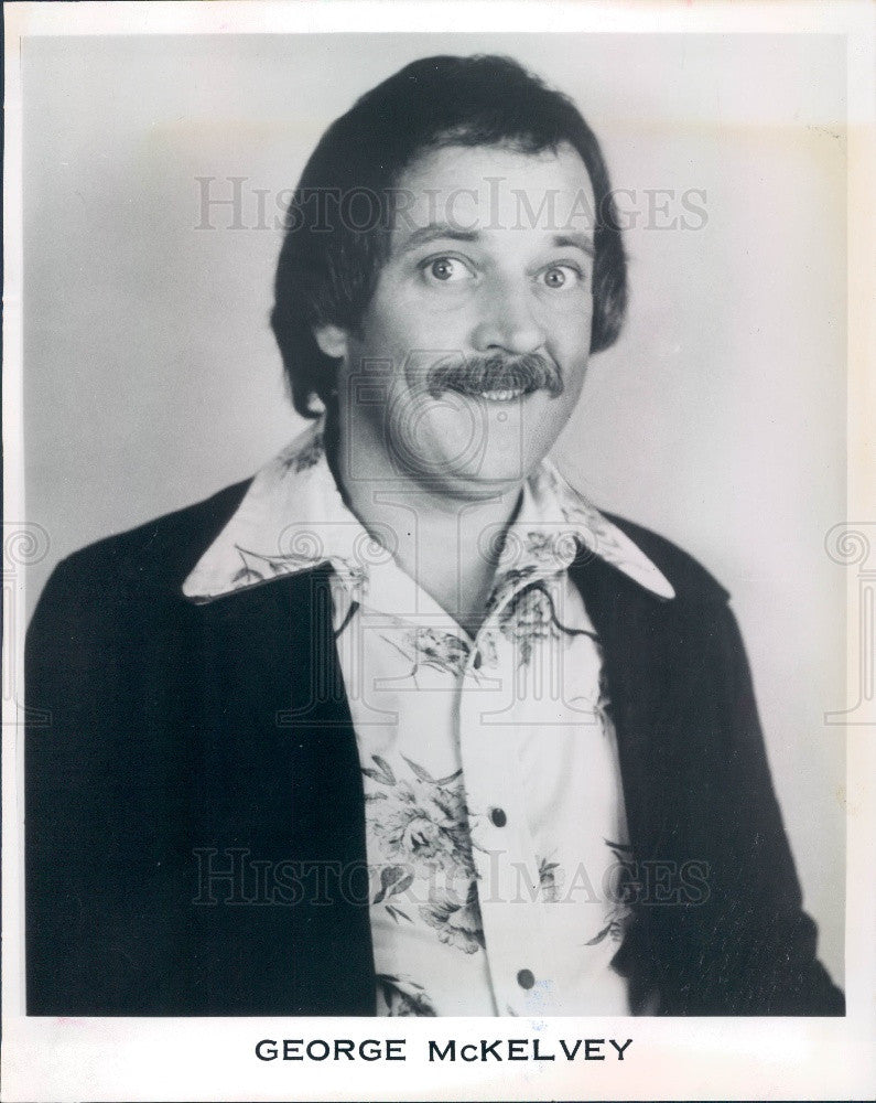 1975 Comedian George McKelvey Press Photo - Historic Images