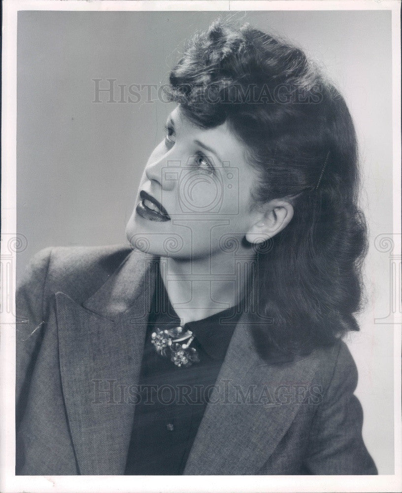 1945 Singer Margaret Spencer Press Photo - Historic Images