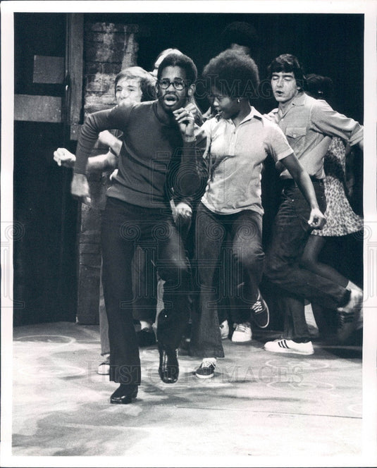 1971 Hollywood Actors Greg Sullivan & Tricia Ann Smith Press Photo - Historic Images