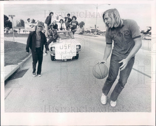 1973 University of South Florida Bounce-A-Thon Press Photo - Historic Images