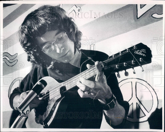 1972 Music Group Tara @ Univ of South Florida St Pete Coffee House Press Photo - Historic Images