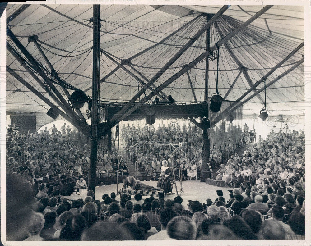 1950 St Petersburg Florida Theater Under Canvas Press Photo - Historic Images