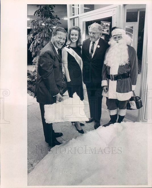 1965 St Petersburg Florida Crossroads Theater & Junior Sun Goddess Press Photo - Historic Images