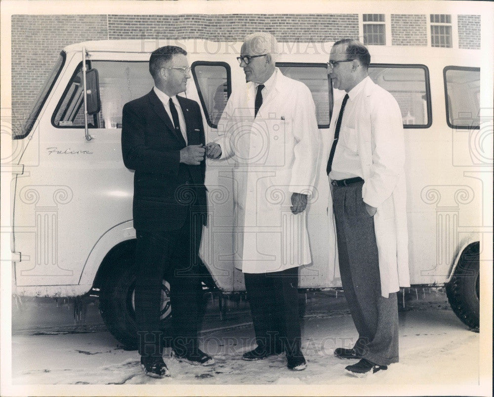 1965 Denver, Colorado Civitan Club president Dr. Robert Jardine Press Photo - Historic Images