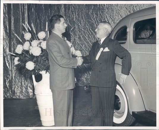 1937 Dodge Brothers Auto Execs Abrain Vanderzee & Harry Mook Press Photo - Historic Images