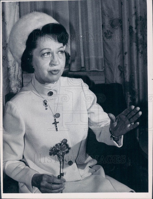 1968 Psychic & Astrologer Columnist Jeane Dixon Press Photo - Historic Images