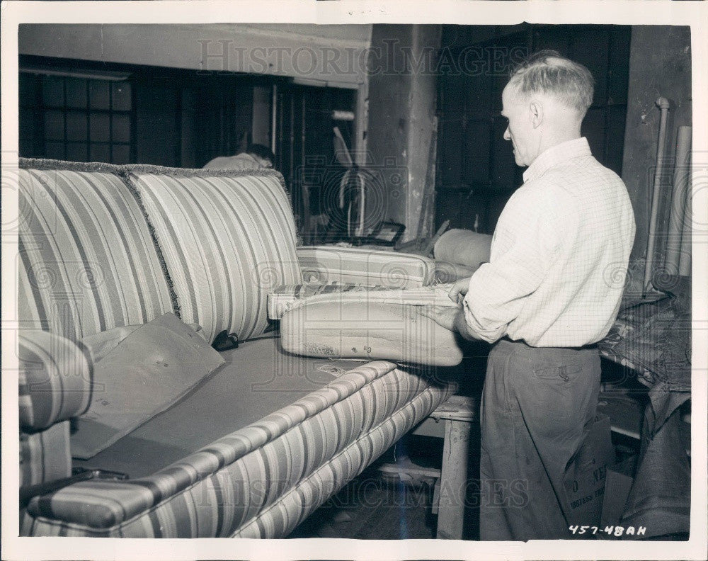 1948 Grand Rapids, Michigan Upholstery Co Airfoam Cushioning Press Photo - Historic Images