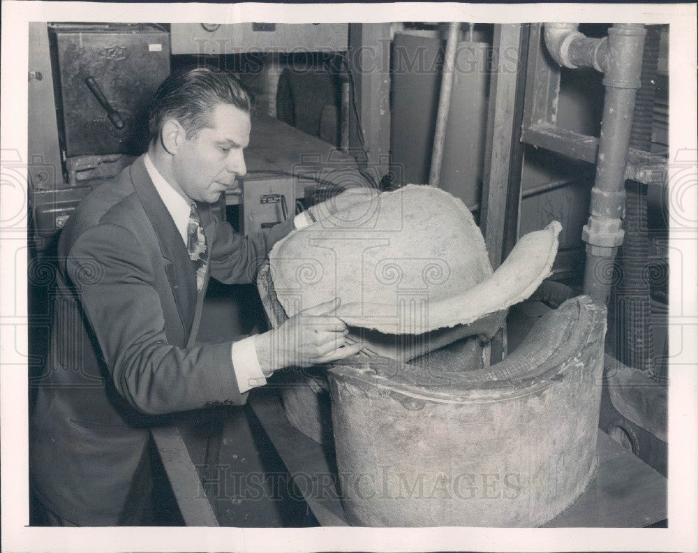 1949 Chicago, Illinois Armour Research Foundation Fiber Furniture Press Photo - Historic Images