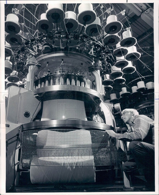 1972 Goodyear Tire & Rubber Fabric Knitting Machine Press Photo - Historic Images