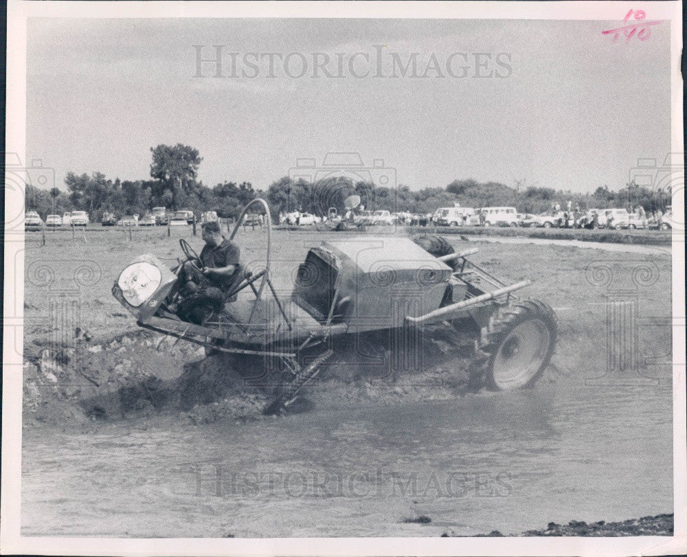 1968 Clearwater, Florida Swamp Buggy Race Press Photo - Historic Images