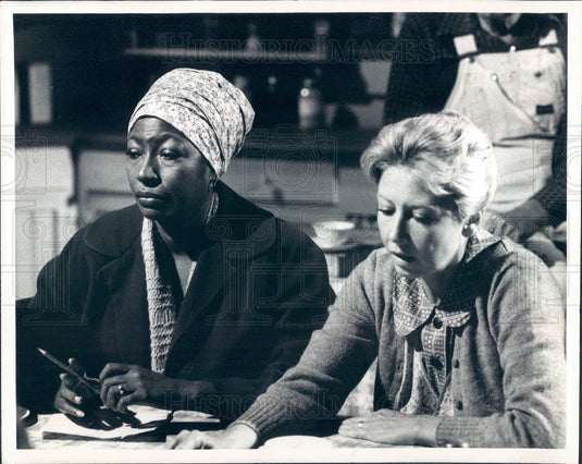 1977 Hollywood Actors Allyson Fisher & David Hess Press Photo - Historic Images