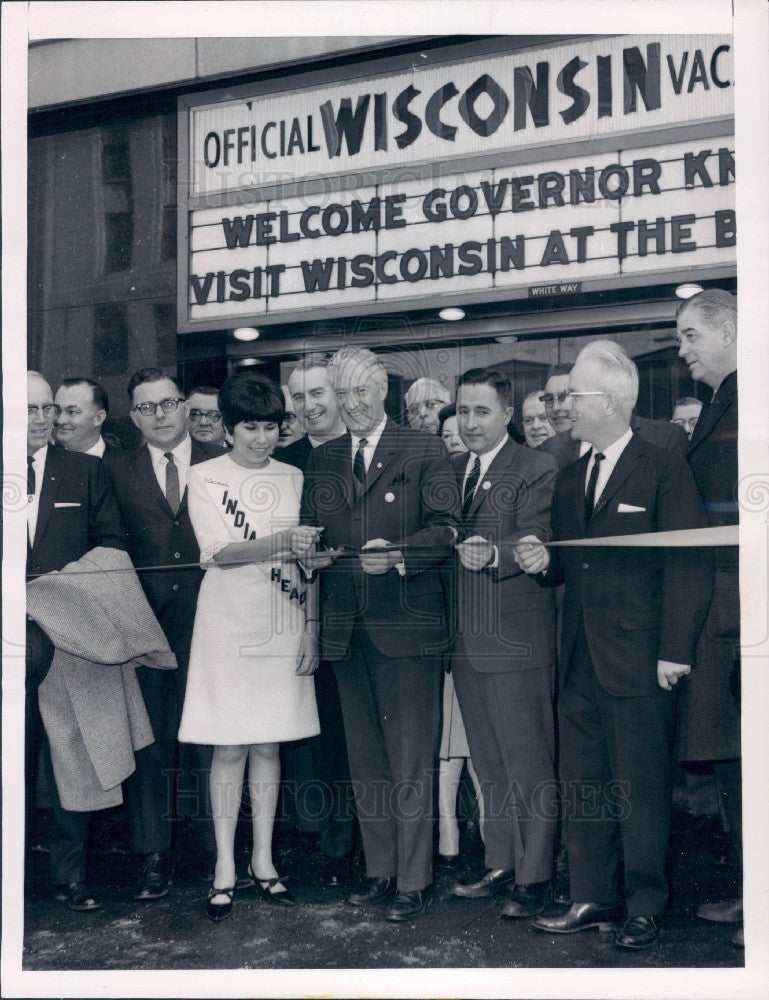 1966 Wisconsin Vacation Center Opening Governor Warren Knowles Press Photo - Historic Images