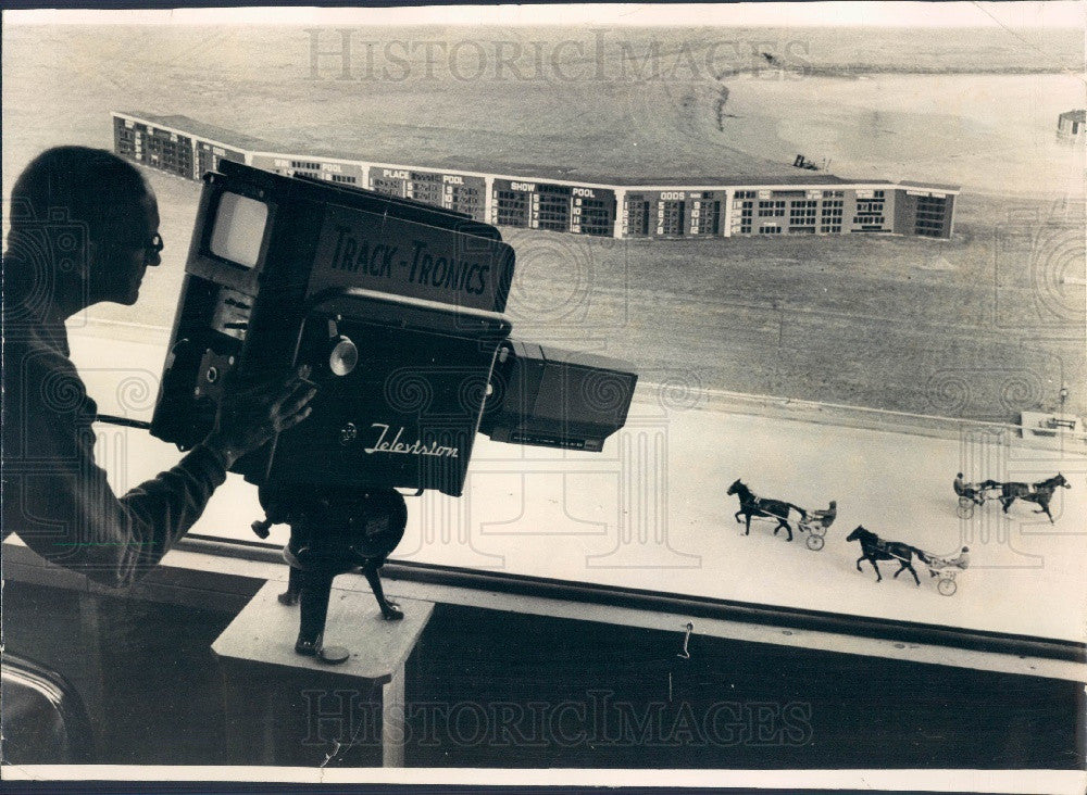 1966 Chicago, Illinois Washington Park Track CCTV, Vern Witt Press Photo - Historic Images