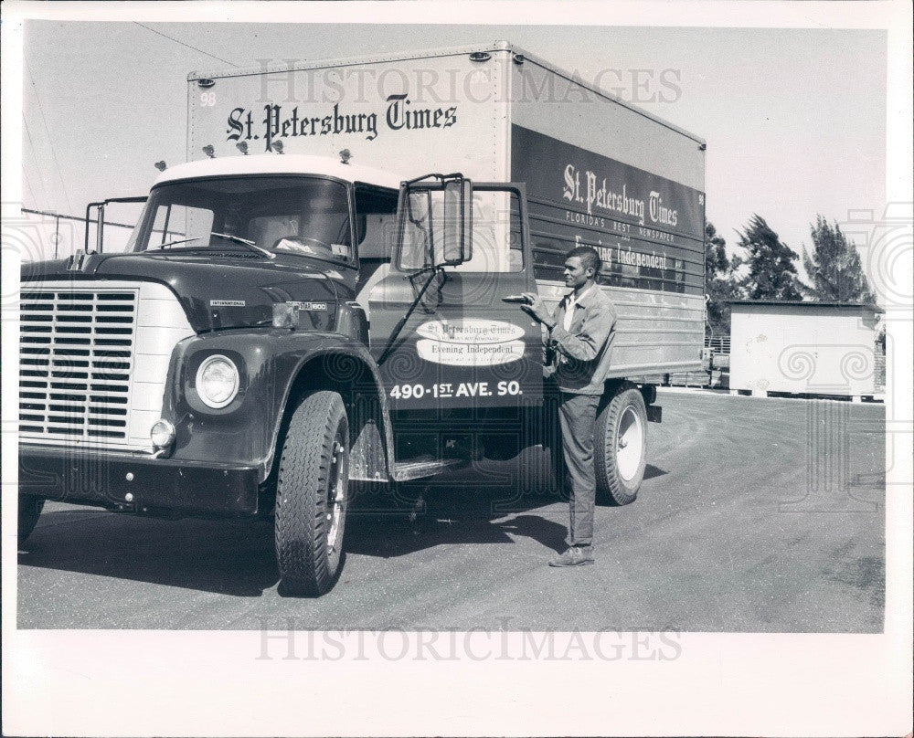 1972 St. Petersburg, Florida Times Delivery Truck Press Photo - Historic Images