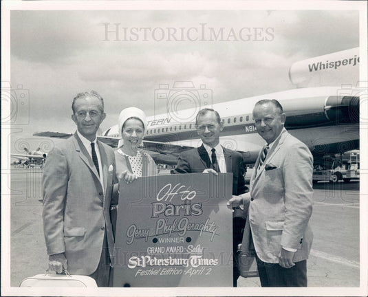 1966 St Petersburg FL Times Sales Winners Gerry & Phyl Geraghty Press Photo - Historic Images