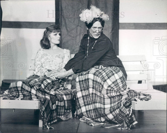 1985 Hollywood Actors Allyson Fisher & David Hess Press Photo - Historic Images