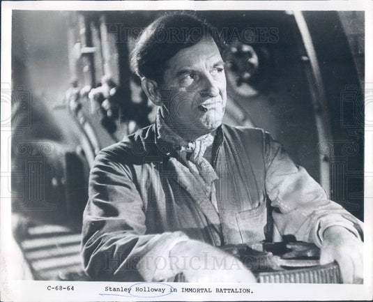 1970 Hollywood Actor Stanley Holloway Press Photo - Historic Images