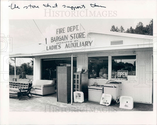 1981 Land O'Lakes Florida Fire Department Bargain Store Press Photo - Historic Images