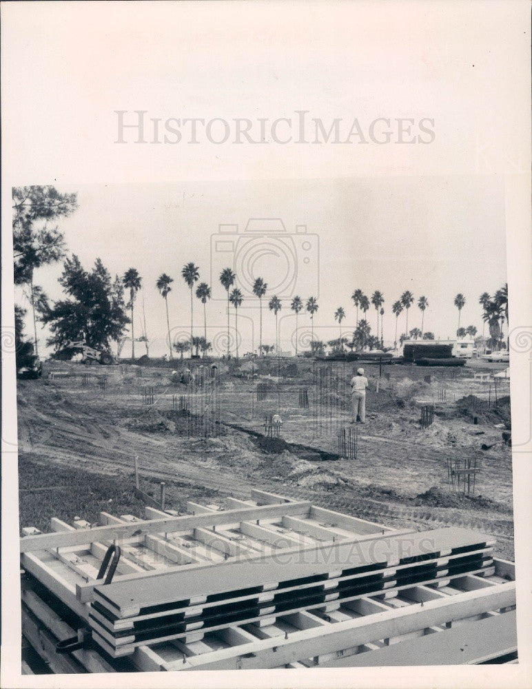 1971 Belleair, Florida Belleair Apartments Construction Press Photo - Historic Images