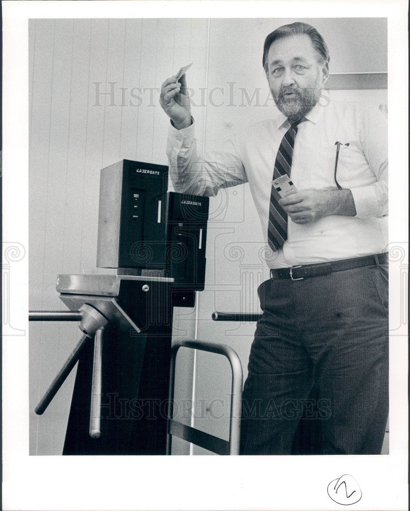 1988 Largo, Florida Lasergate Stadium Ticket Scanning System Press Photo - Historic Images