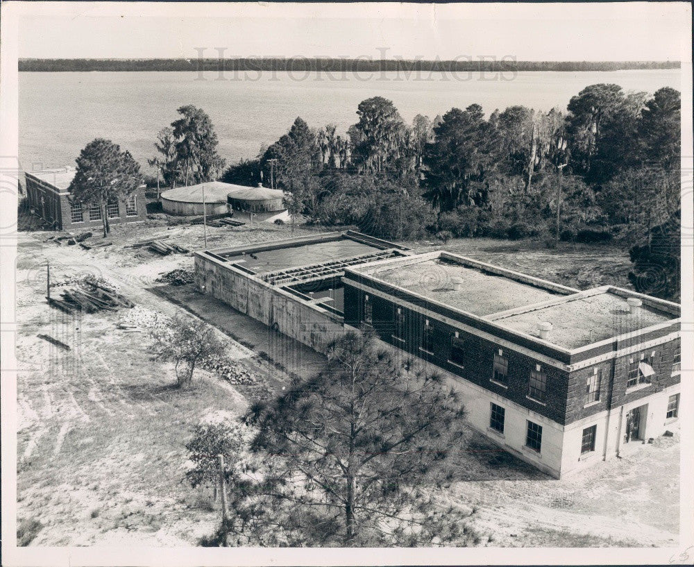 1950 Tarpon Springs, Florida Lake Tarpon Water Station Press Photo - Historic Images