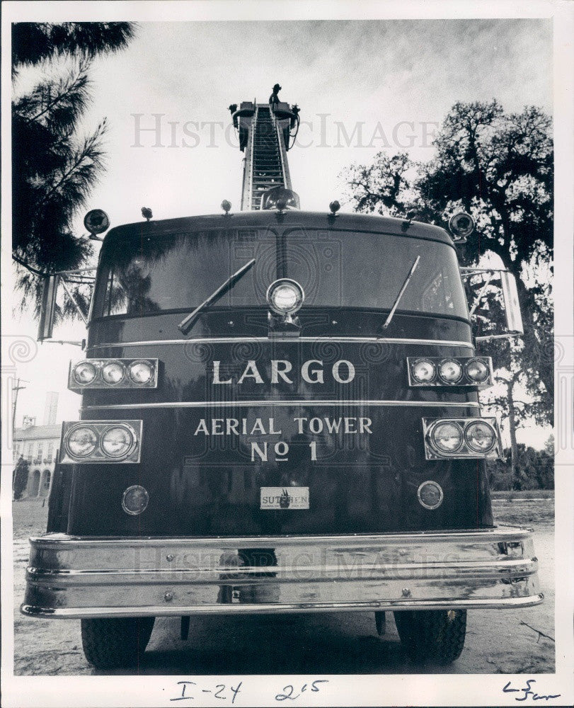 1977 Largo, Florida Fire Dept New Aerial Ladder Truck Press Photo - Historic Images