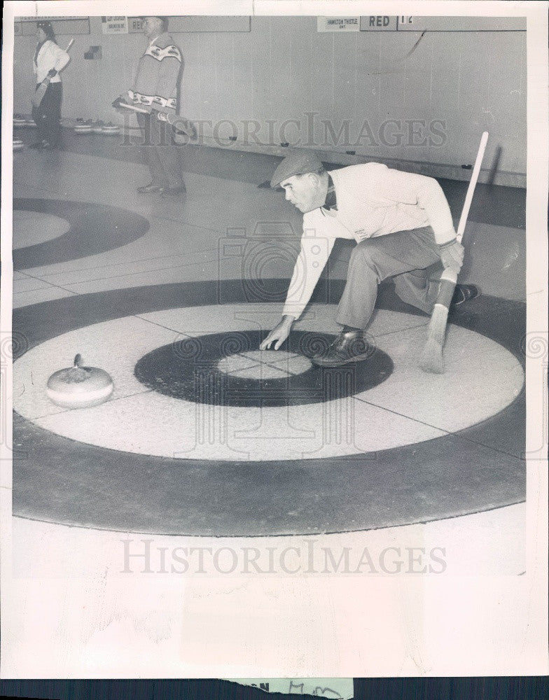 1961 Chicago, Illinois Curling Saddle &amp; Cycle Club Press Photo - Historic Images