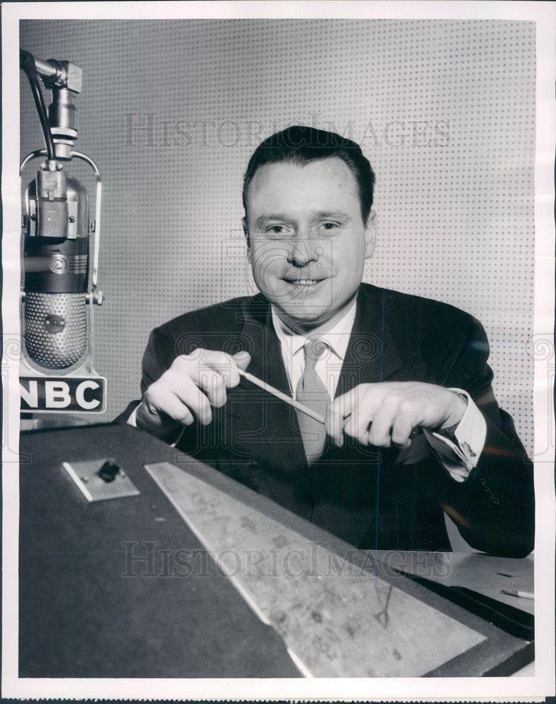 1954 Veteran War Correspondent &amp; Newscaster Merrill Mueller Press Photo - Historic Images