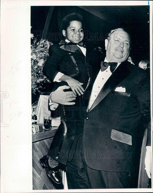1981 Actor Gary Coleman & Industrialist Marvin Davis Press Photo - Historic Images