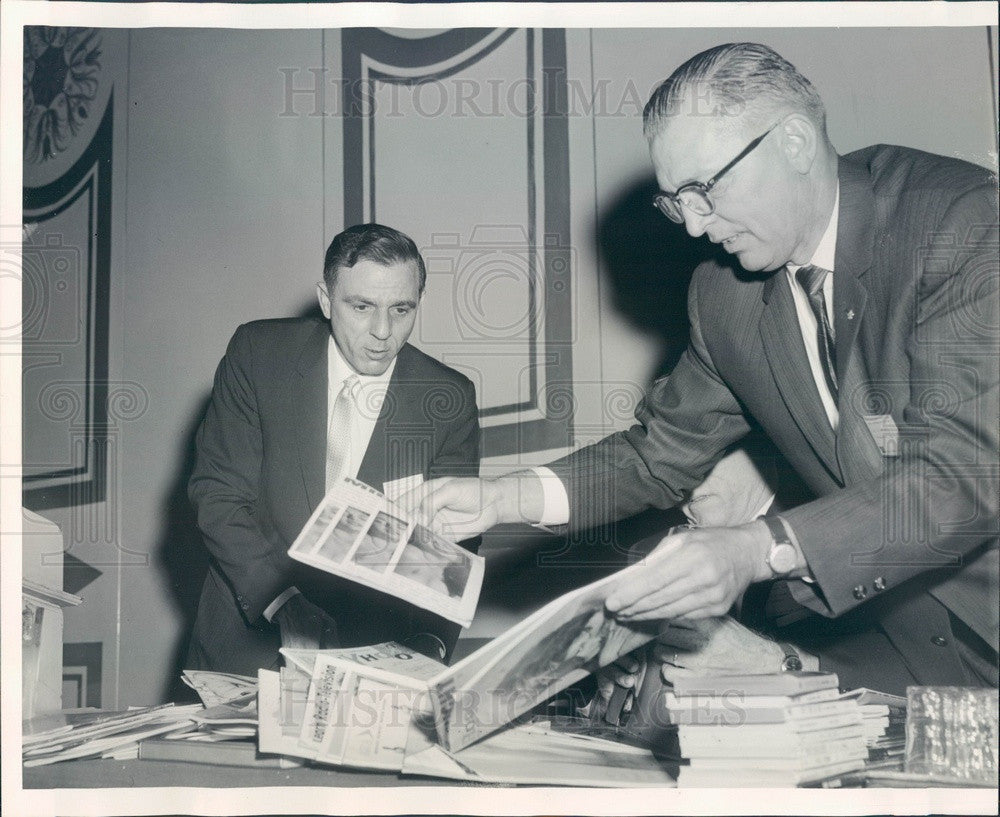 1963 Chicago Citizens for Decent Literature Chair Edward Rekruciak Press Photo - Historic Images