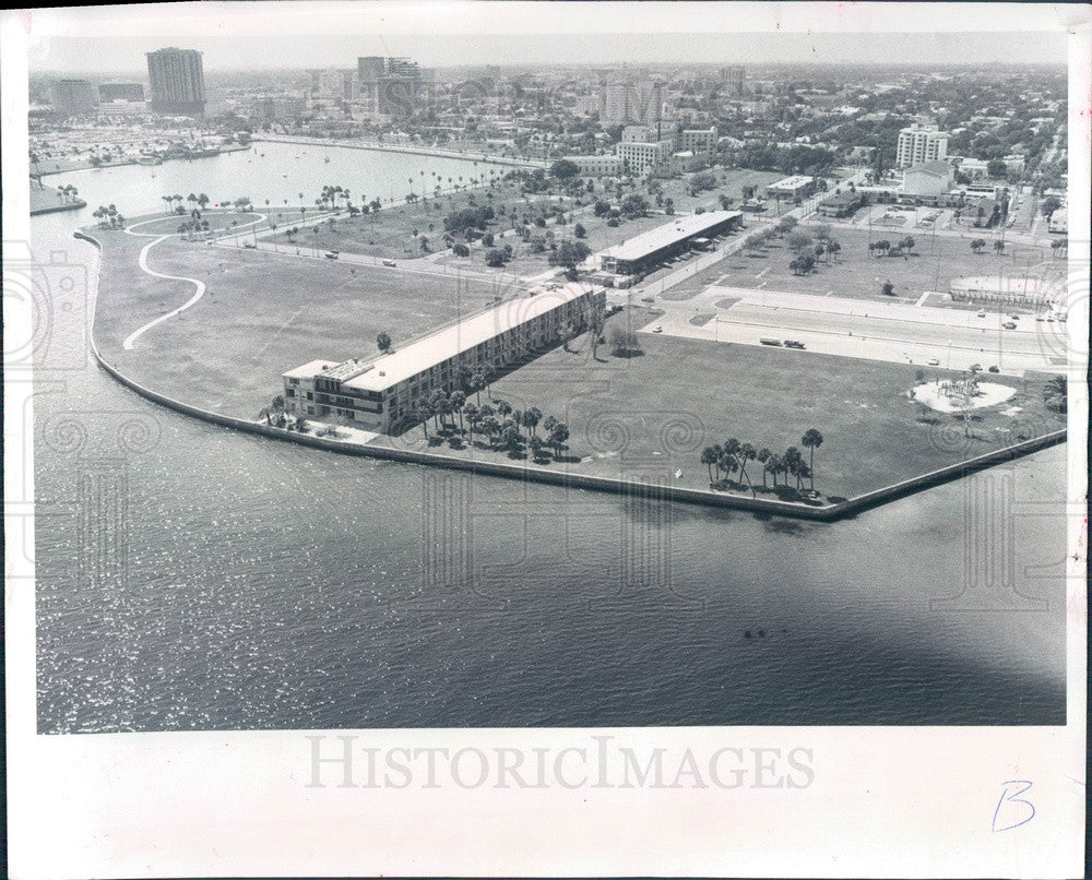 1984 St. Petersburg Florida Edgewater Beach Inn Property Aerial View Press Photo - Historic Images