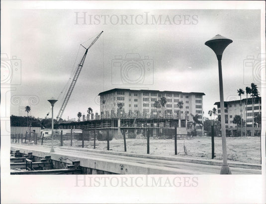 1972 Dunedin, Florida Edgewater Apartments Construction Press Photo - Historic Images