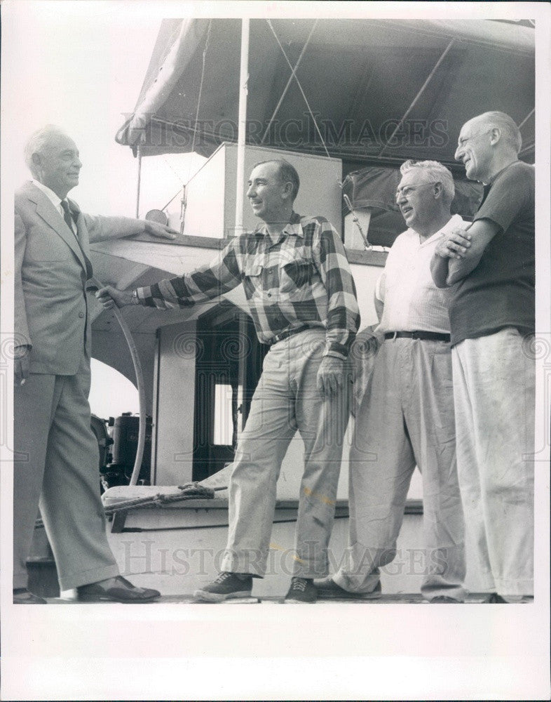 1953 Florida Western Waterways Ship Water Wagon Crew &amp; Sam Pickard Press Photo - Historic Images