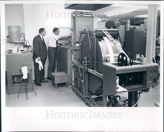 1965 St. Petersburg, Florida Ro-Mo (Robison-Mohr) Photo Lab Press Photo - Historic Images