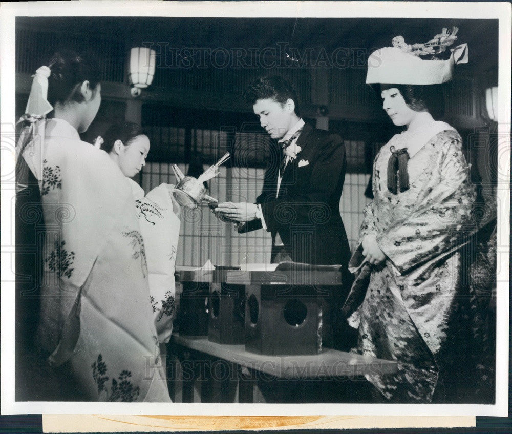 1963 Japanese Wedding Ceremonial Pouring of Sake Press Photo - Historic Images