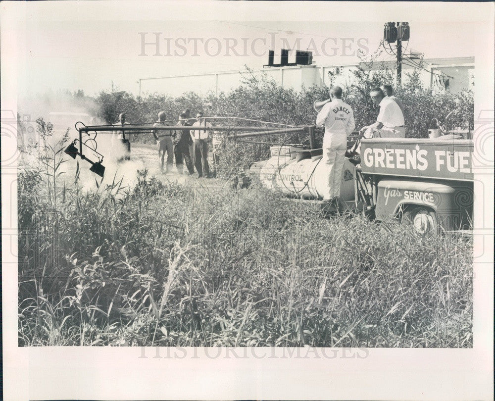 1963 Sarasota, Florida Weed Control Using Flame Throwers Press Photo - Historic Images