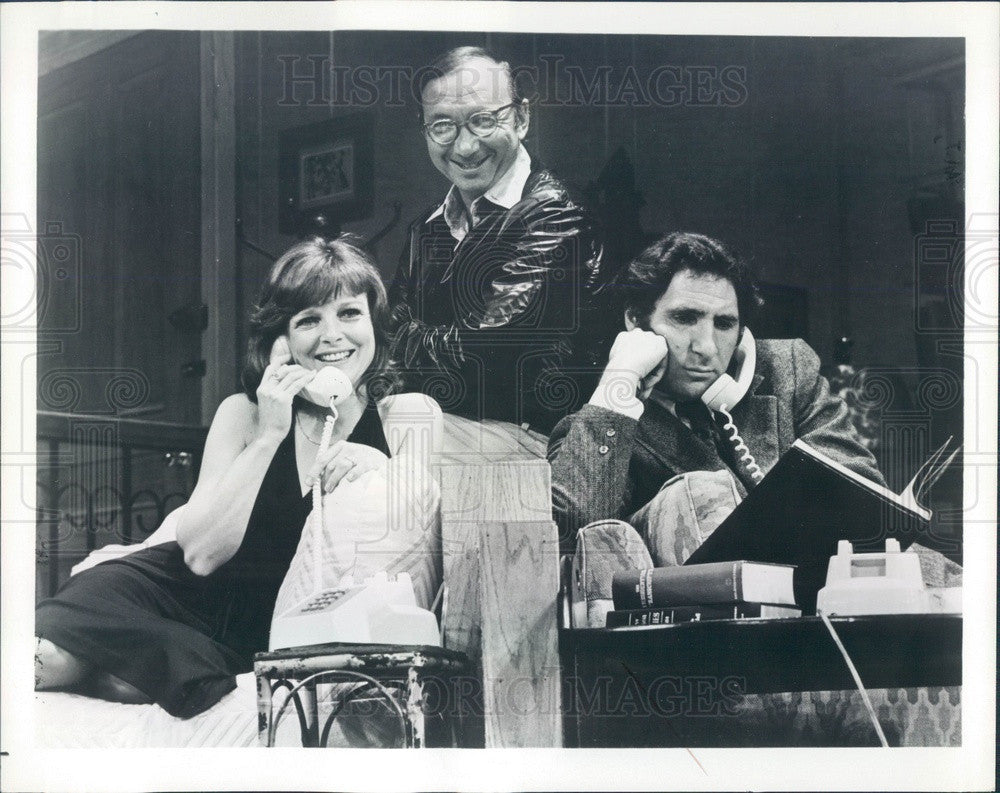1977 Hollywood Actors Anita Gillette/Neil Simon/Judd Hirsch Press Photo - Historic Images