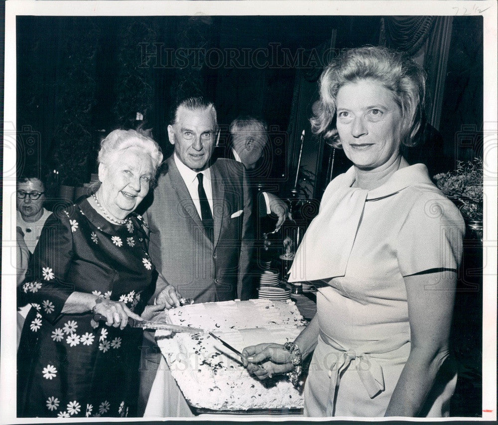 1967 Denver, CO Mrs Rollie Bradford, Frank Ricketson, Mrs John Rentz Press Photo - Historic Images