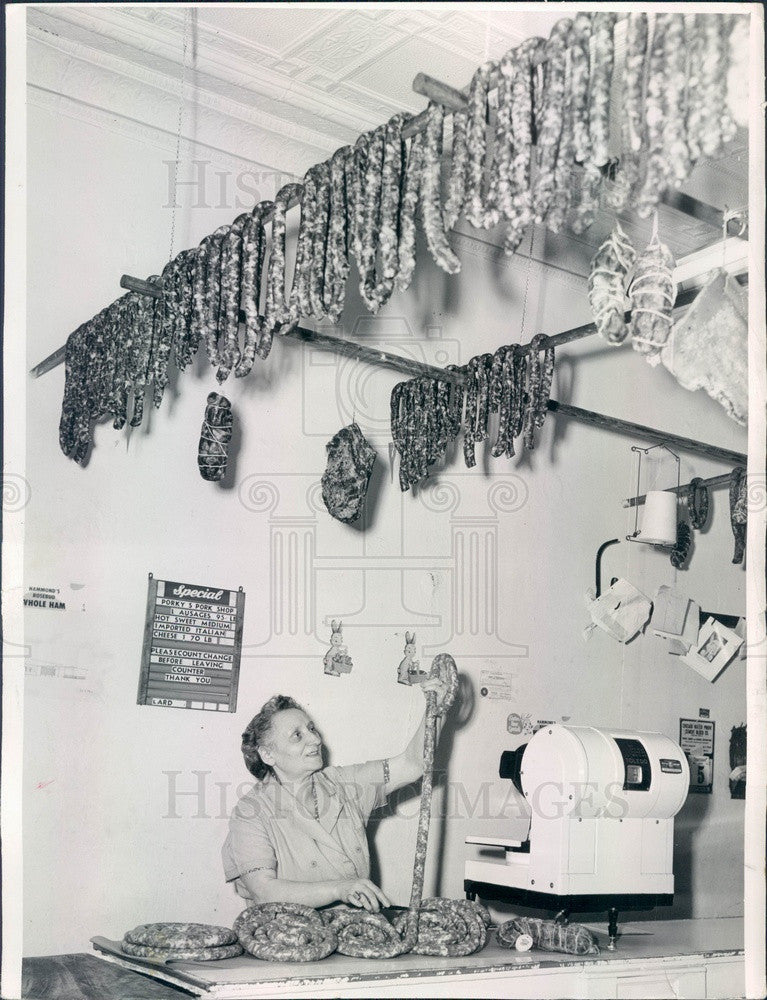 1955 Chicago, Illinois Porky&#39;s Pork Shop Press Photo - Historic Images